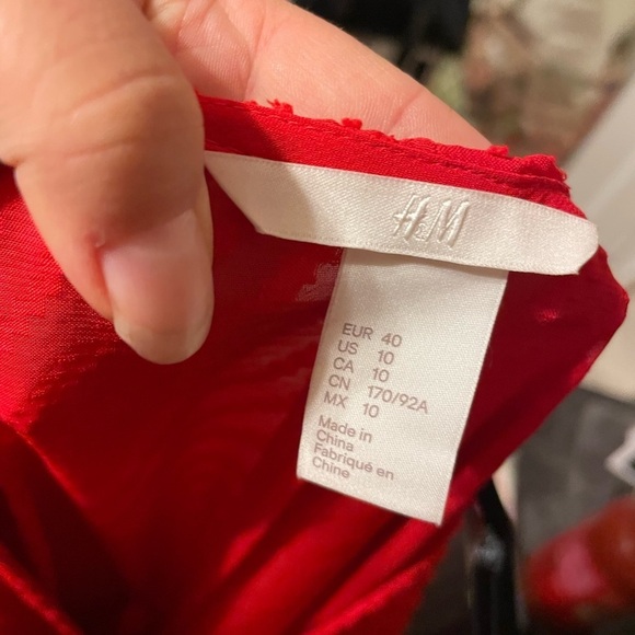 H&M LONG SLEEVE MAXI DRESS - Picture 3 of 5